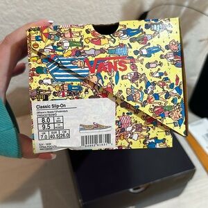 where’s waldo vans